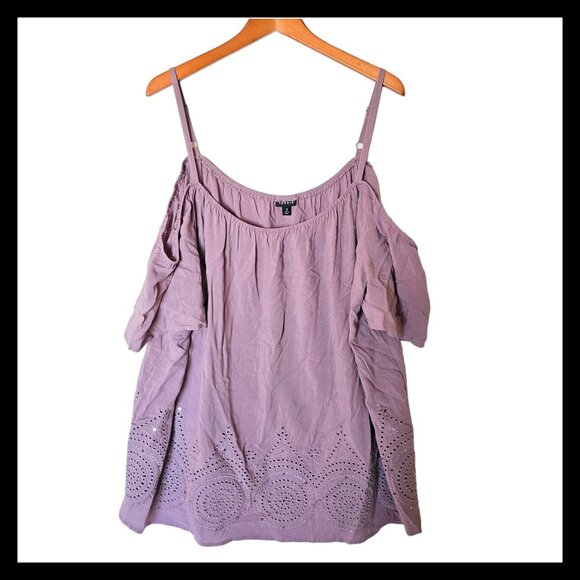 TORRID Women’s Plus 3X Cold Shoulder Eyelet Sequin Blouse Top NWT Light Purple - Picture 4 of 15